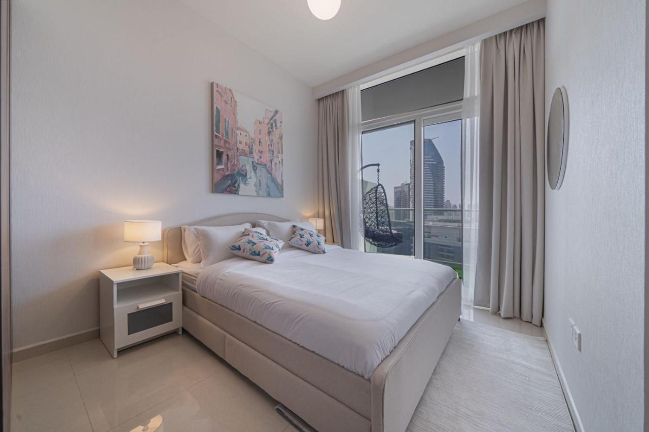 Alluring 1 Bd Apartment In Business Bay With Burj Khalifa View Ντουμπάι Εξωτερικό φωτογραφία